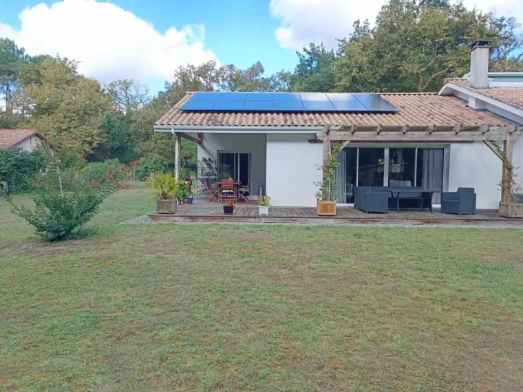 Installation de panneaux photovoltaïques à Herm, Les Landes, SLER