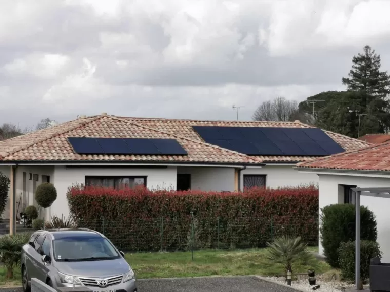 Pose de panneaux photovoltaïques à Labouheyre, Les Landes, SLER