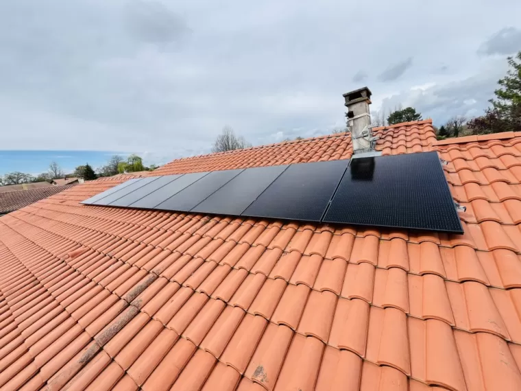 Installation de panneaux photovoltaïques à Saint Vincent de Tyrosse, Les Landes, SLER