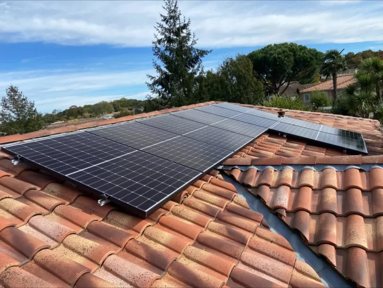 Entreprise de panneaux photovoltaïques à Narosse, Les Landes, SLER