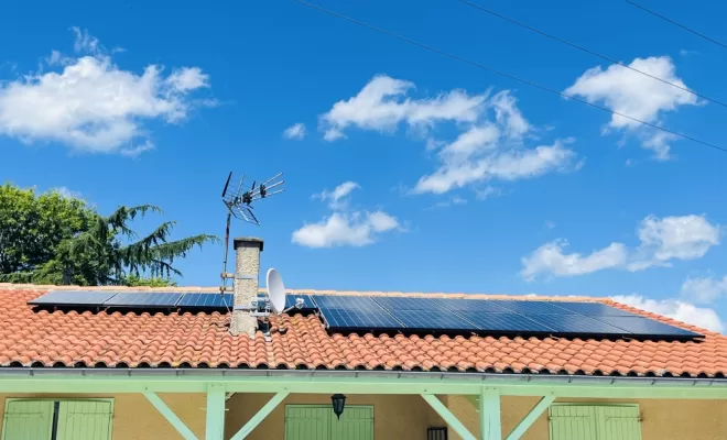 Pose de panneaux photovoltaïques à Riscle, Les Landes, SLER