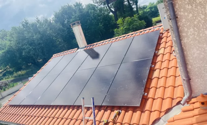 Pose de panneaux photovoltaïques à Tartas, Les Landes, SLER