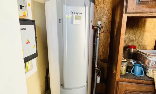 Pose d'un chauffe-eau thermodynamique à Riscle