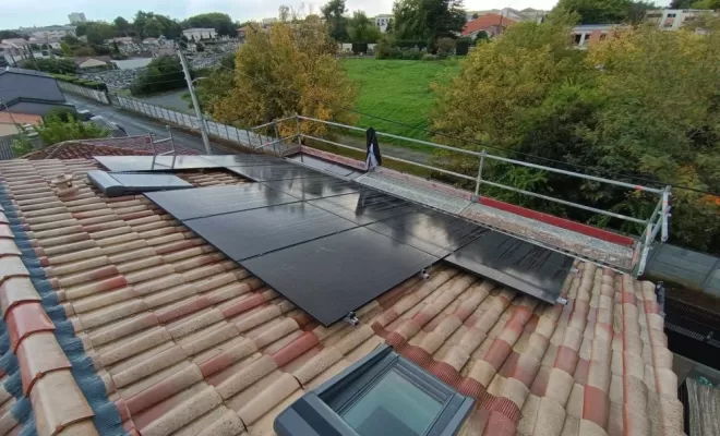 Centrale photovoltaïque au Bouscat