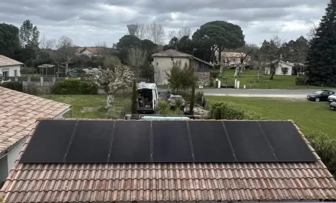 Centrale photovoltaïque à Lugos
